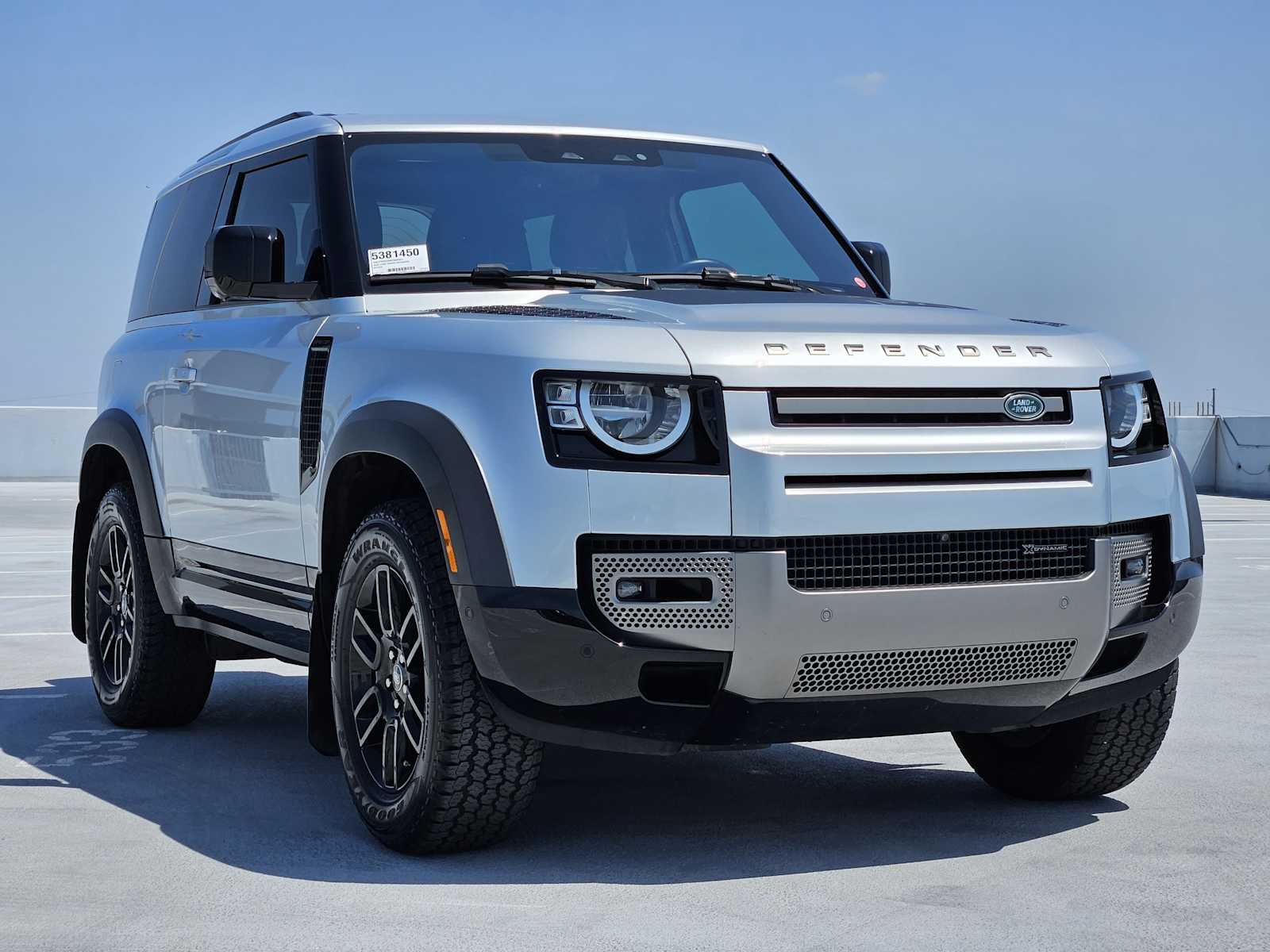2022 Land Rover Defender X-Dynamic S photo 3