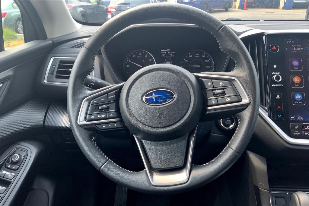 2025 Subaru Ascent Premium photo 2