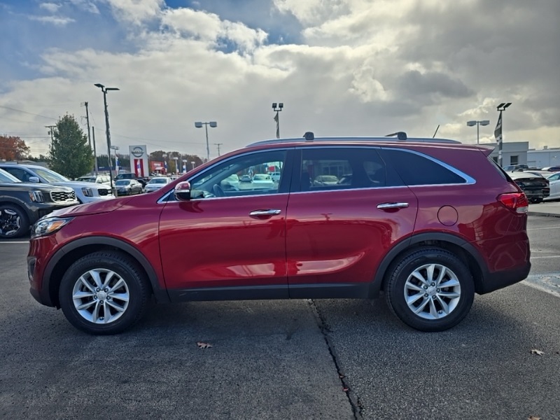 2017 Kia Sorento LX photo 4