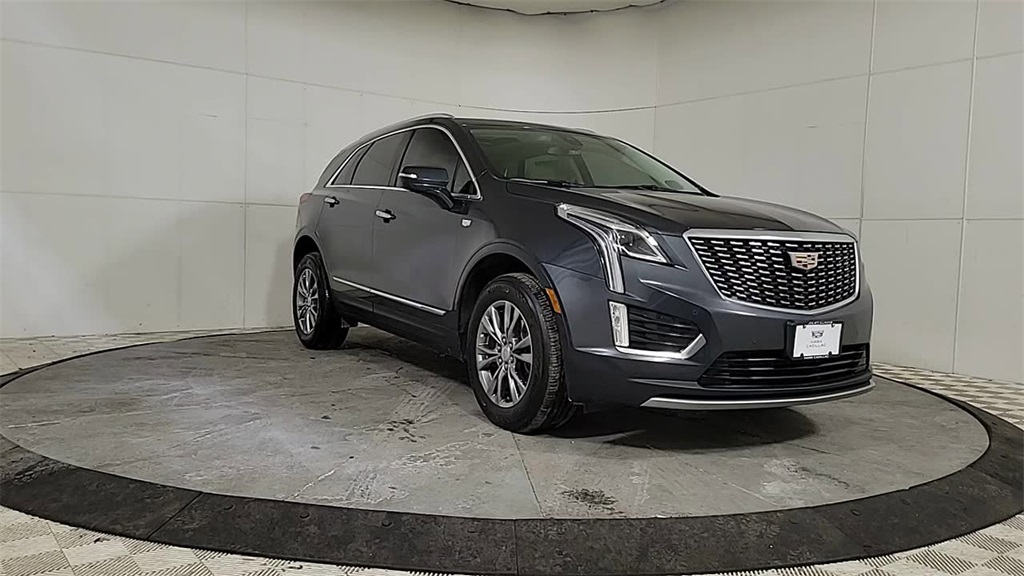 2021 CADILLAC XT5 - Image 2