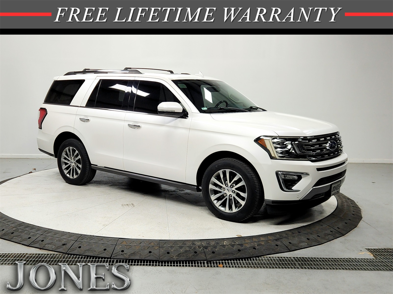 2018 Ford Expedition Limited's photo