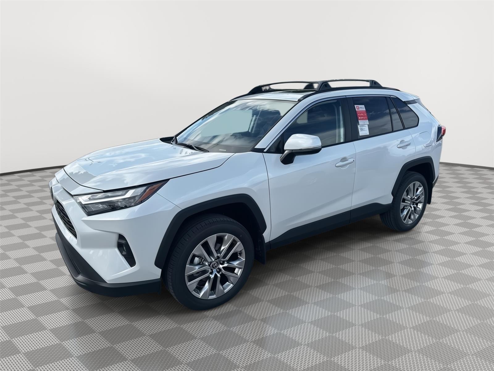 2025 Toyota RAV4 XLE Premium's photo