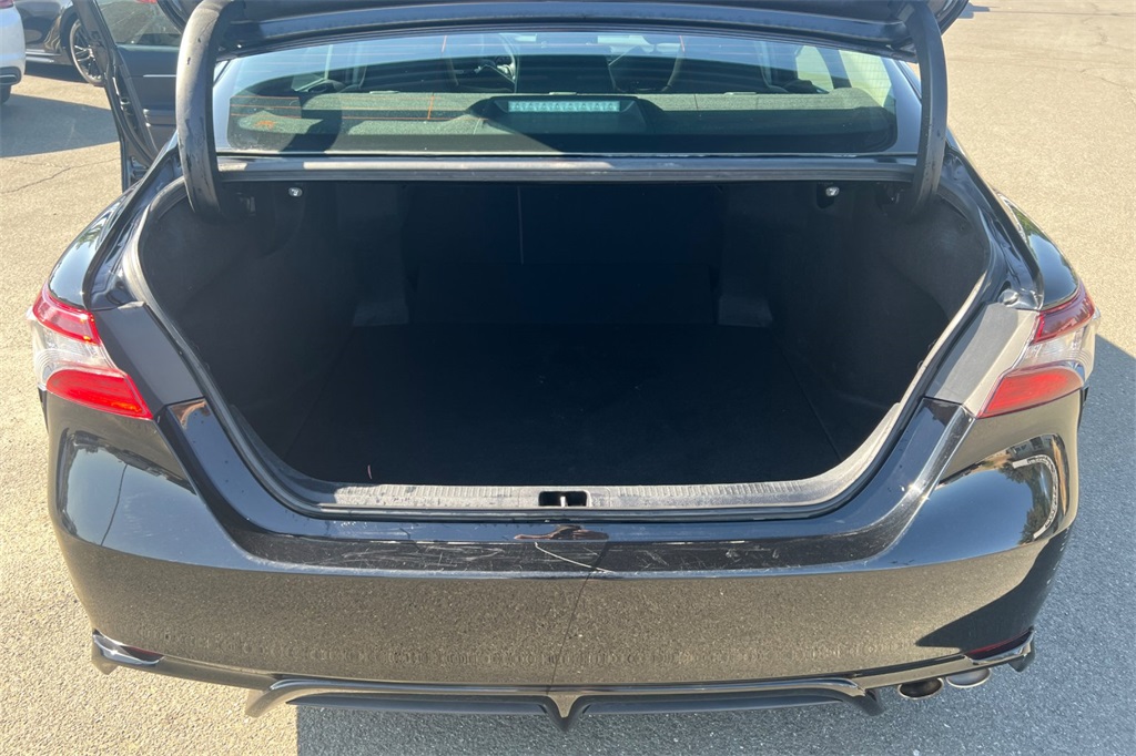 2022 Toyota Camry SE photo 20