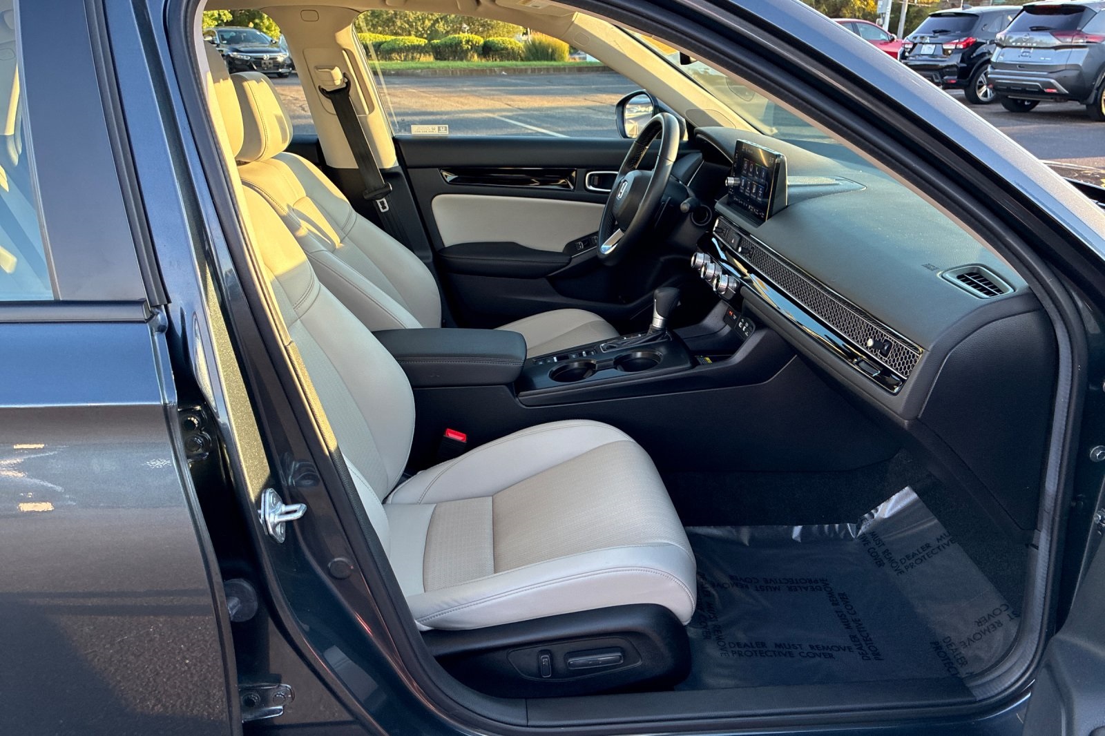 2024 Honda Civic Touring photo 18
