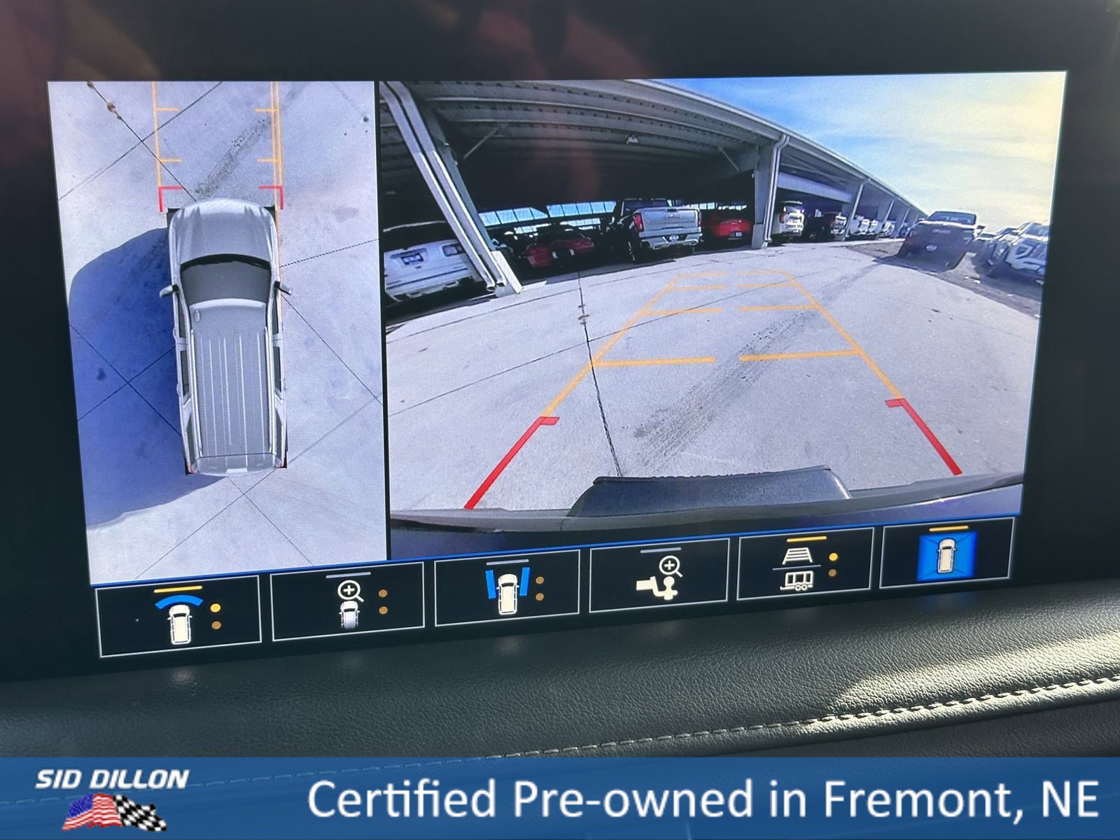 2021 Chevrolet Tahoe Z71 photo 3