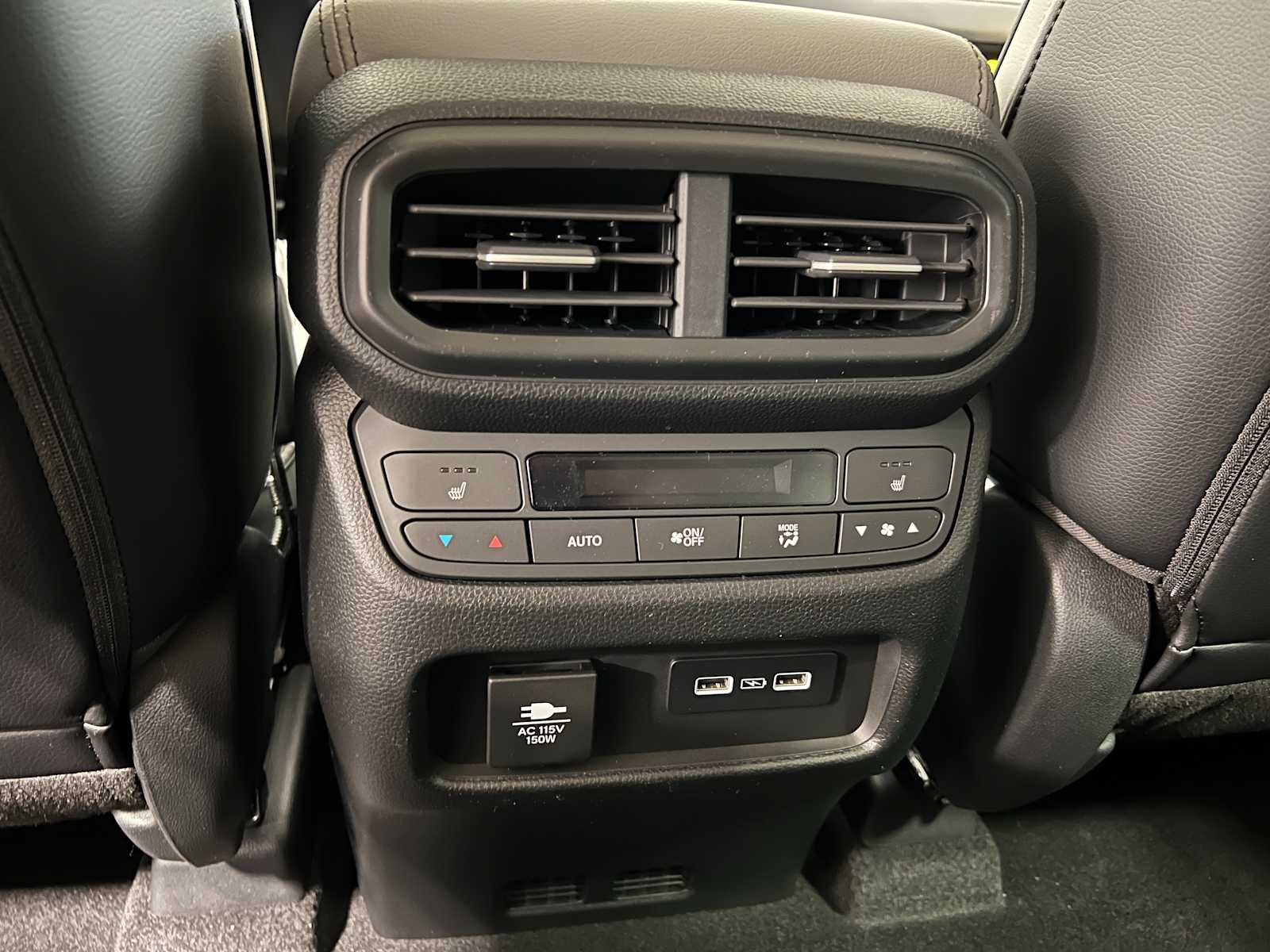 2025 Honda Pilot Elite photo 31