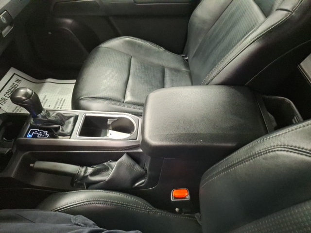 2022 Toyota Tacoma Limited photo 26