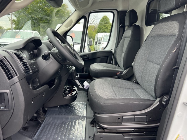 2026 Ram ProMaster 2500 photo 5