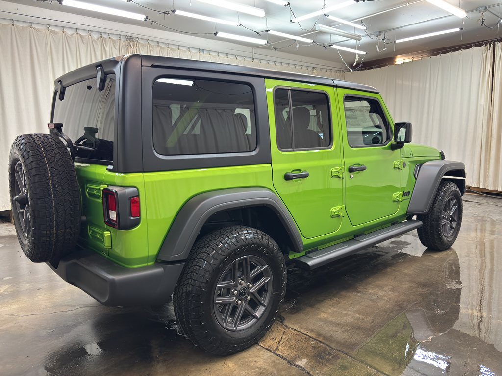 2025 Jeep Wrangler Sport S photo 6