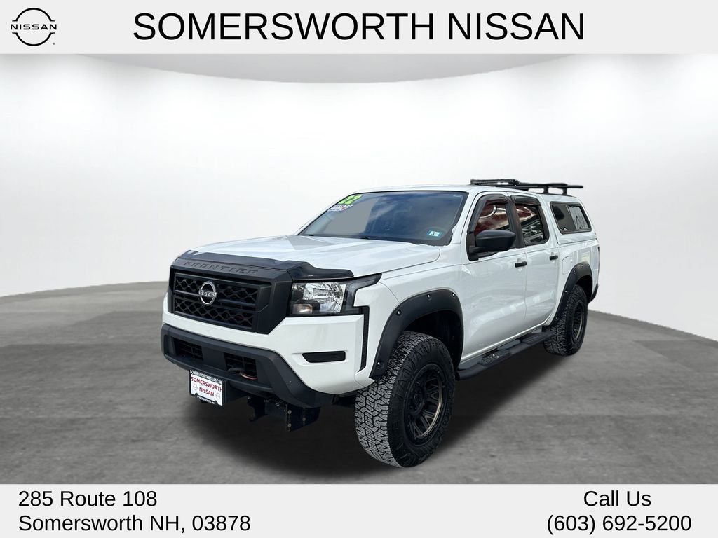 2022 Nissan Frontier S's photo
