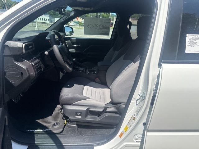 2025 Toyota Tacoma TRD Sport 4x4 Double Cab photo 14