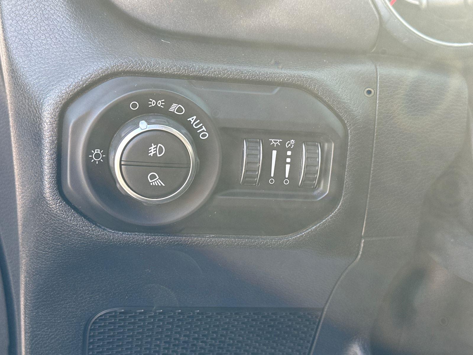2021 Jeep Gladiator Mojave photo 15