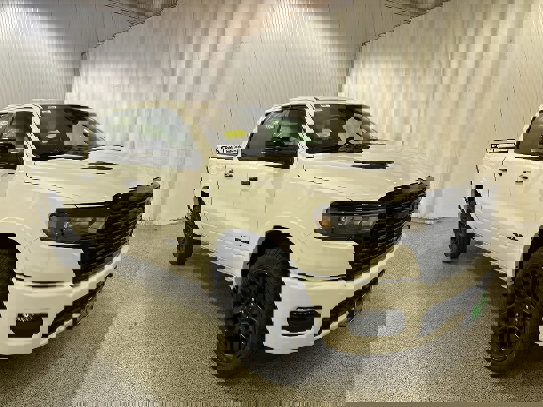 2026 Ram 1500 Laramie photo 3