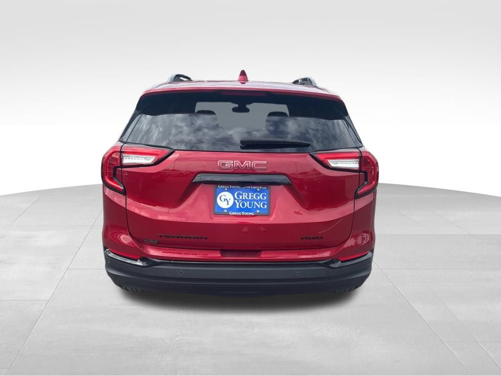 2024 Gmc Terrain SLE photo 3
