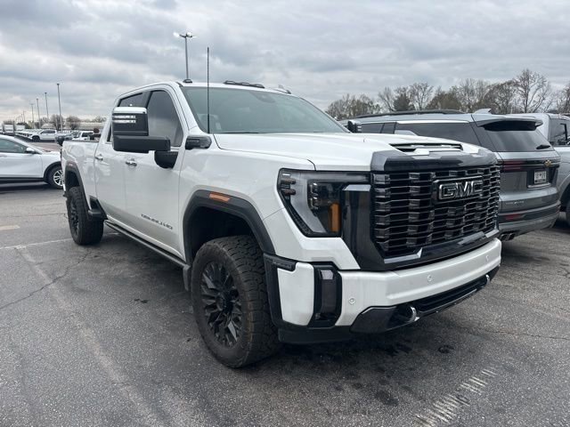 2024 GMC Sierra 3500HD Denali Ultimate's photo