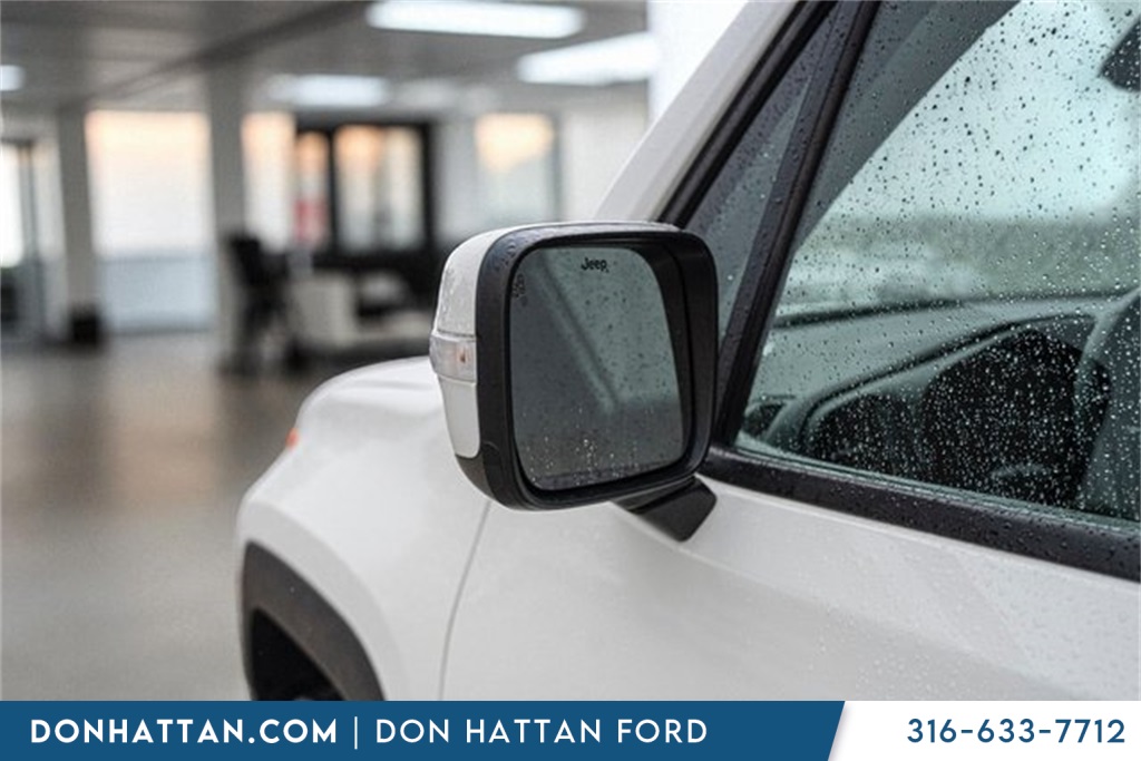 2019 Jeep Renegade Latitude photo 23