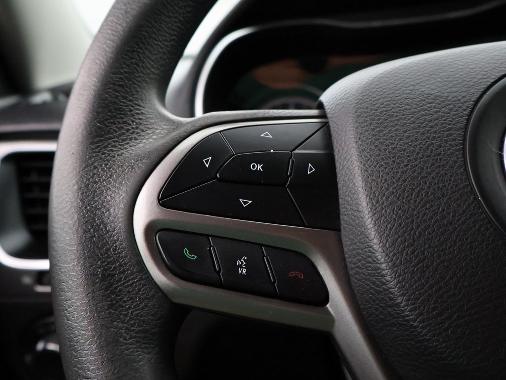 2021 Jeep Cherokee Latitude photo 23
