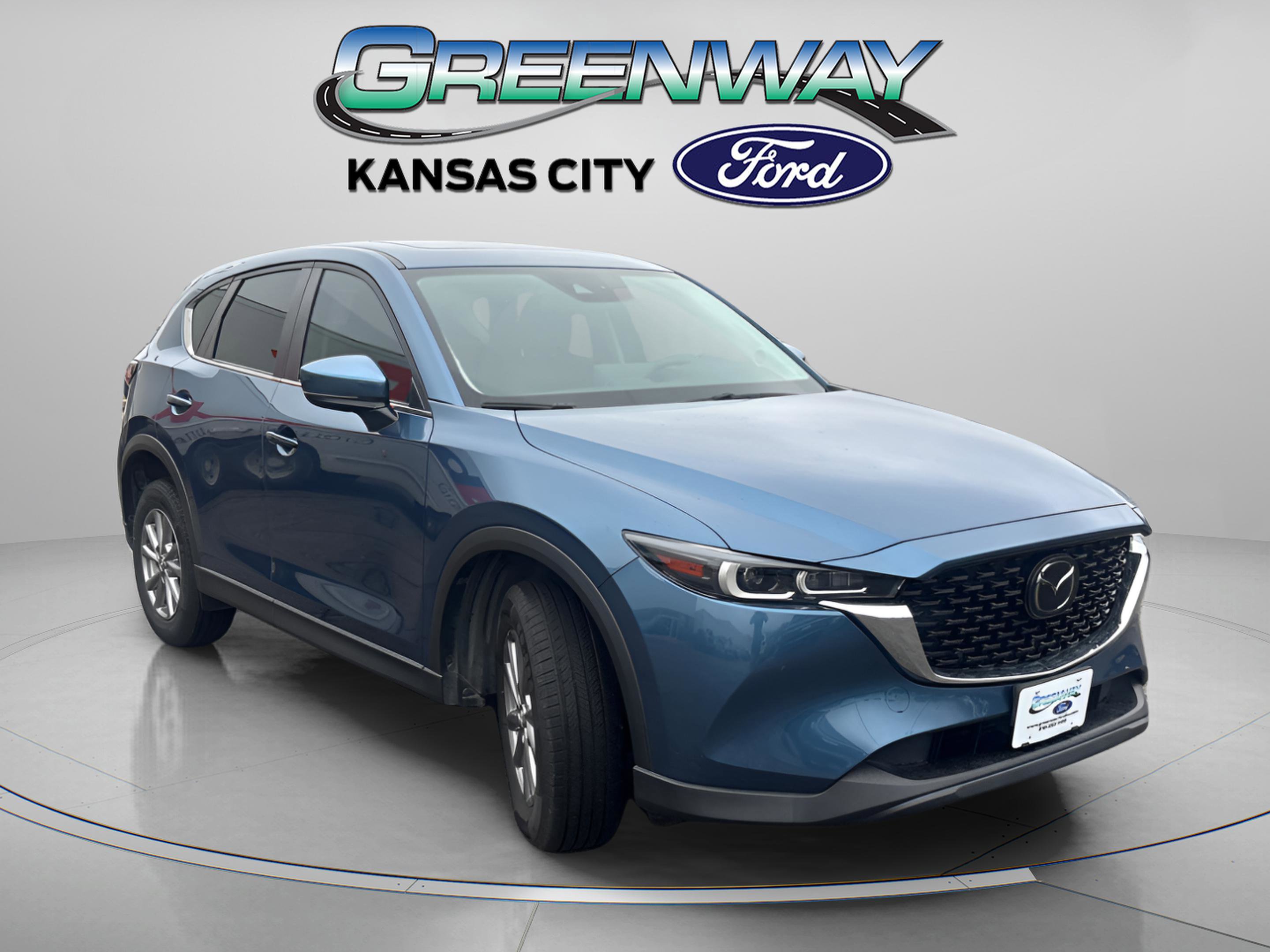 2023 Mazda CX-5 S Preferred package's photo