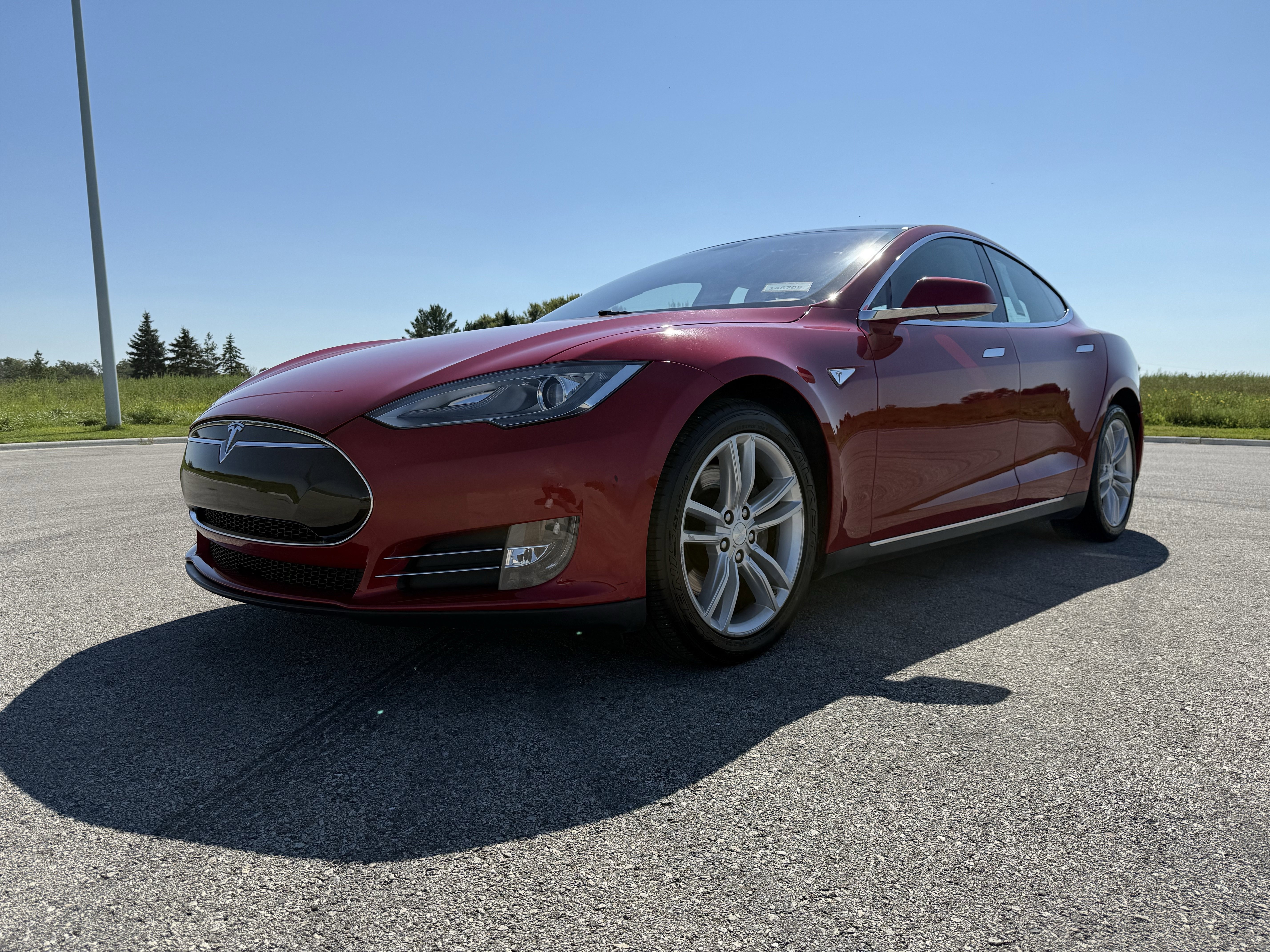 Used 2013 Tesla Model S S with VIN 5YJSA1CN0DFP09568 for sale in Saint Charles, Minnesota