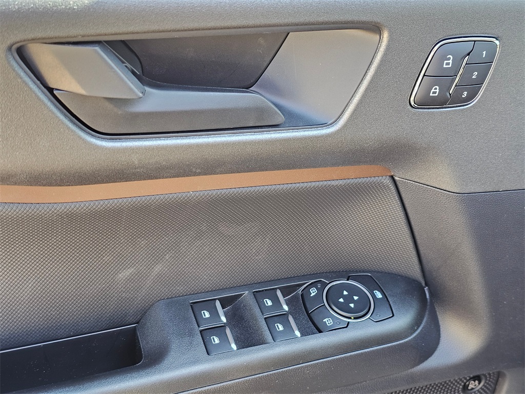 2025 Ford Bronco Sport Outer Banks photo 21