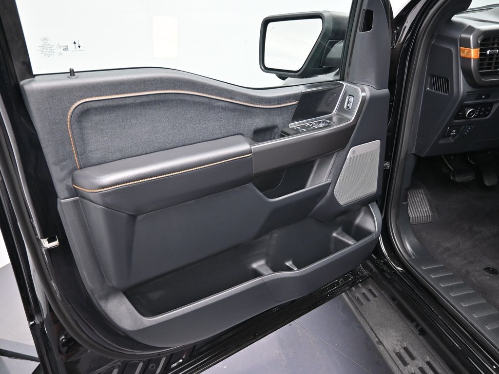 2025 Ford F-150 Tremor photo 8