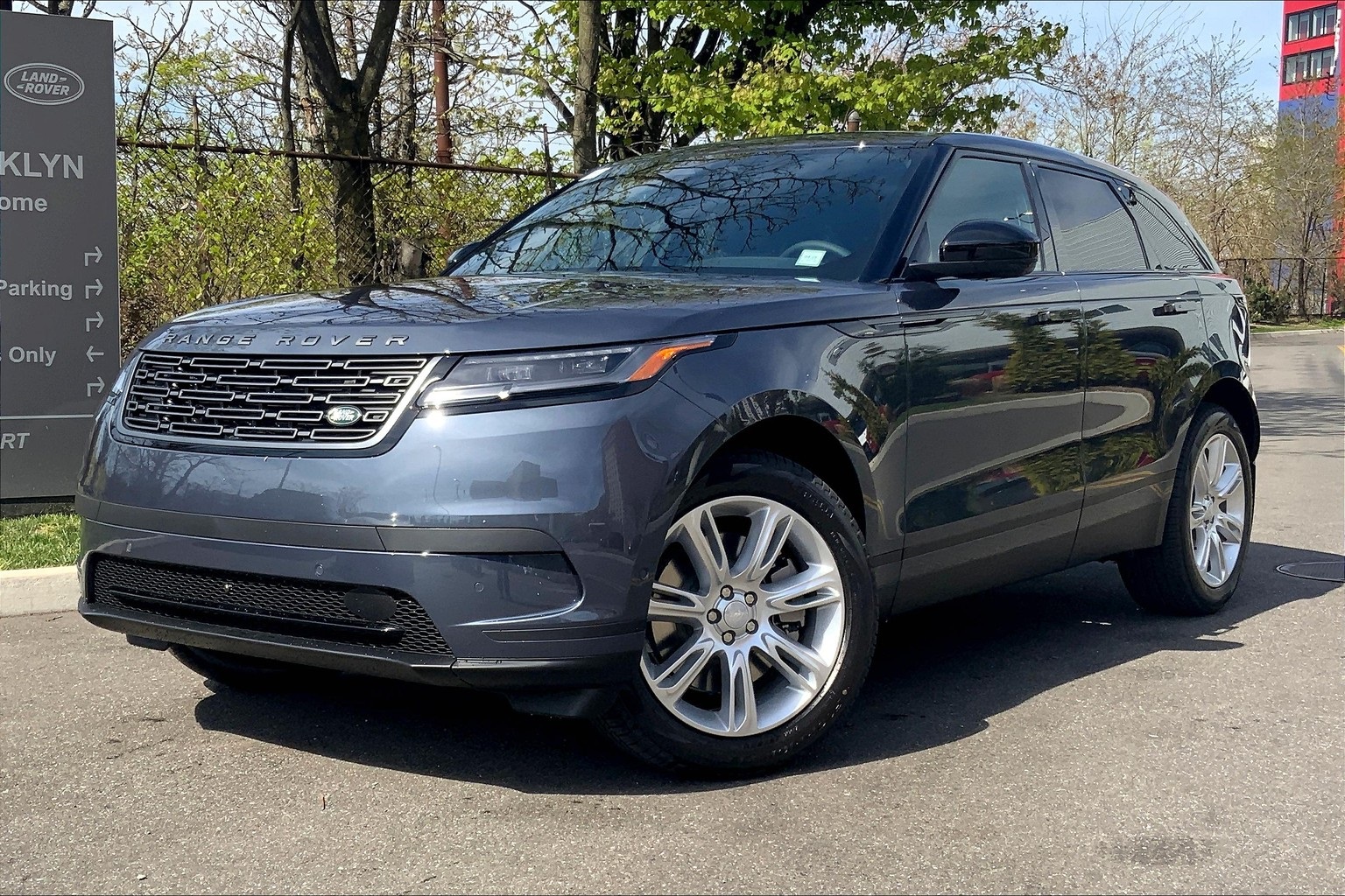 2026 Land Rover Range Rover Velar S's photo