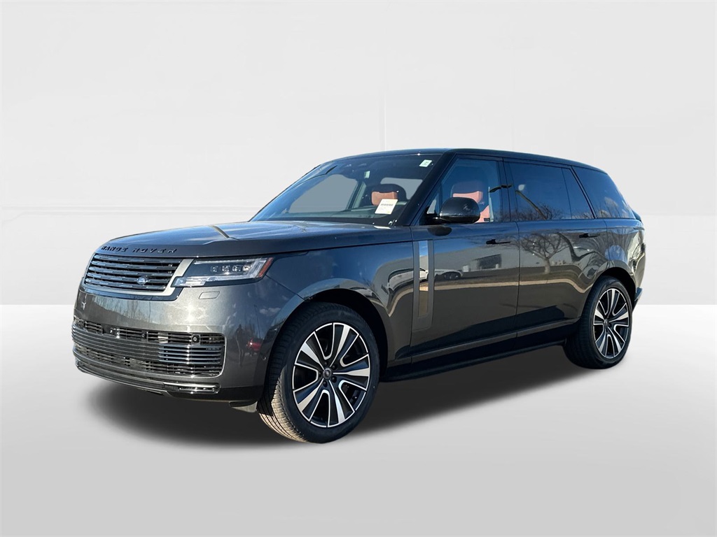 2025 Land Rover Range Rover SV's photo