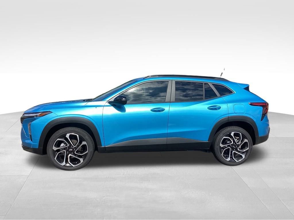 2025 Chevrolet Trax photo 3