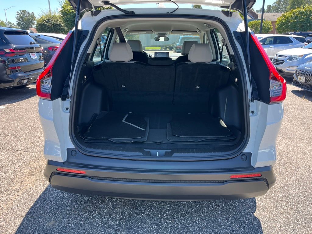 2024 Honda CR-V LX photo 26