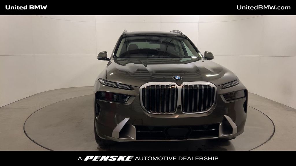 2025 Bmw X7 xDrive40i photo 3