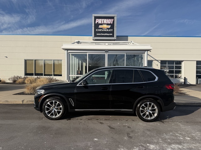 2020 BMW X5 40i's photo