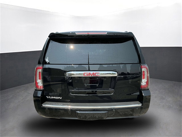 2018 Gmc Yukon Denali photo 3