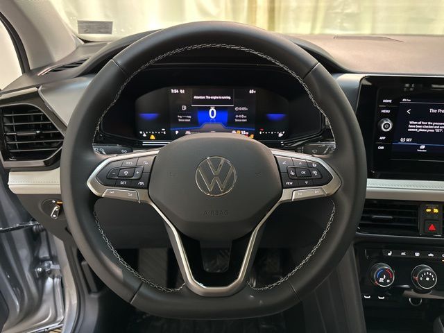 2025 Volkswagen Taos S photo 14