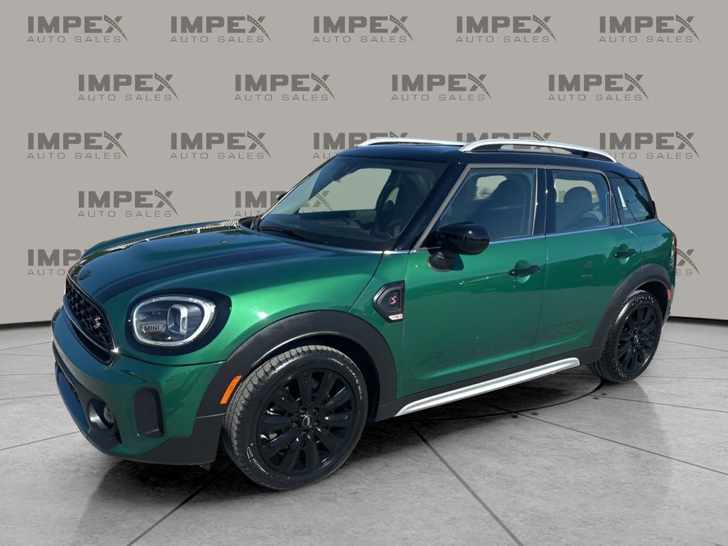 2024 MINI Countryman S's photo