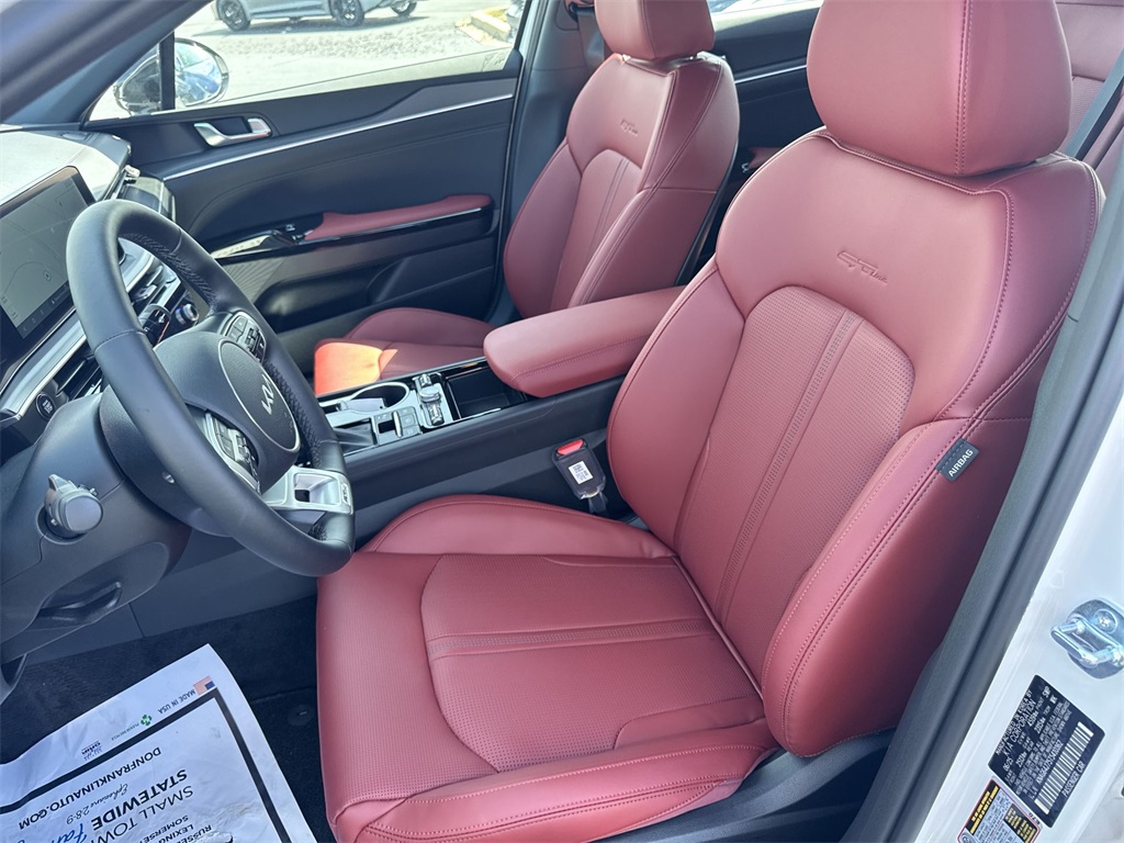 2026 Kia K5 GT-Line photo 17