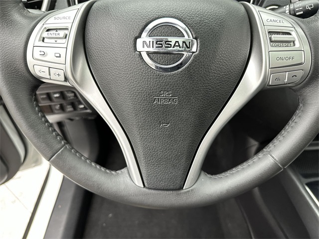2014 Nissan Rogue SL photo 6