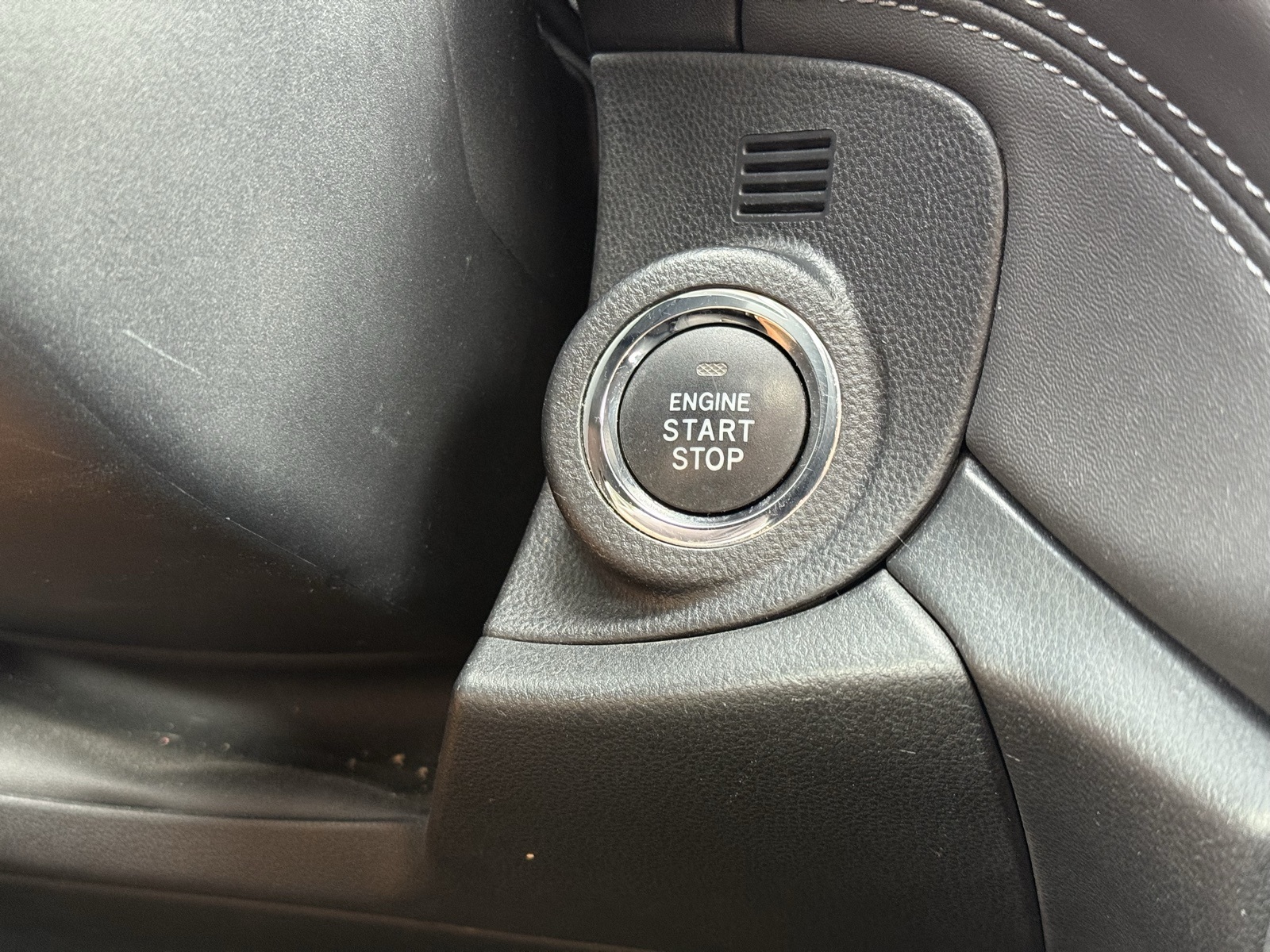 2020 Subaru Outback Premium photo 25