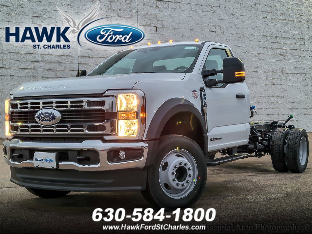 2026 Ford F-450 Super Duty Chassis Cab XL's photo