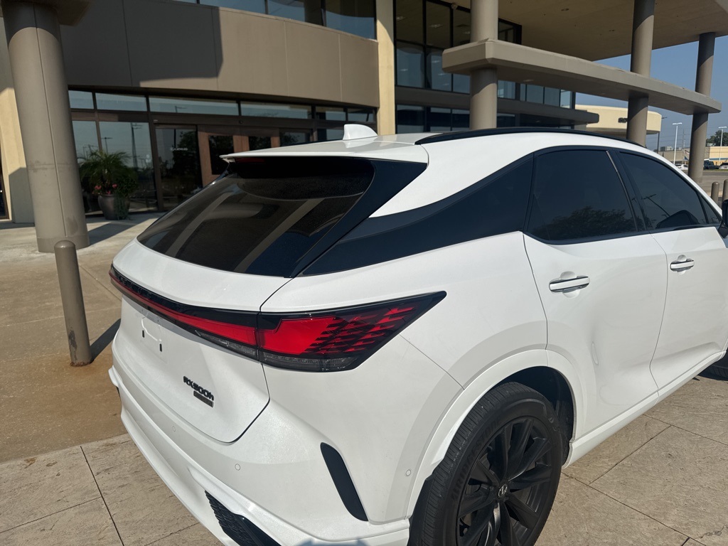 2024 Lexus RX 500h F SPORT Performance photo 2