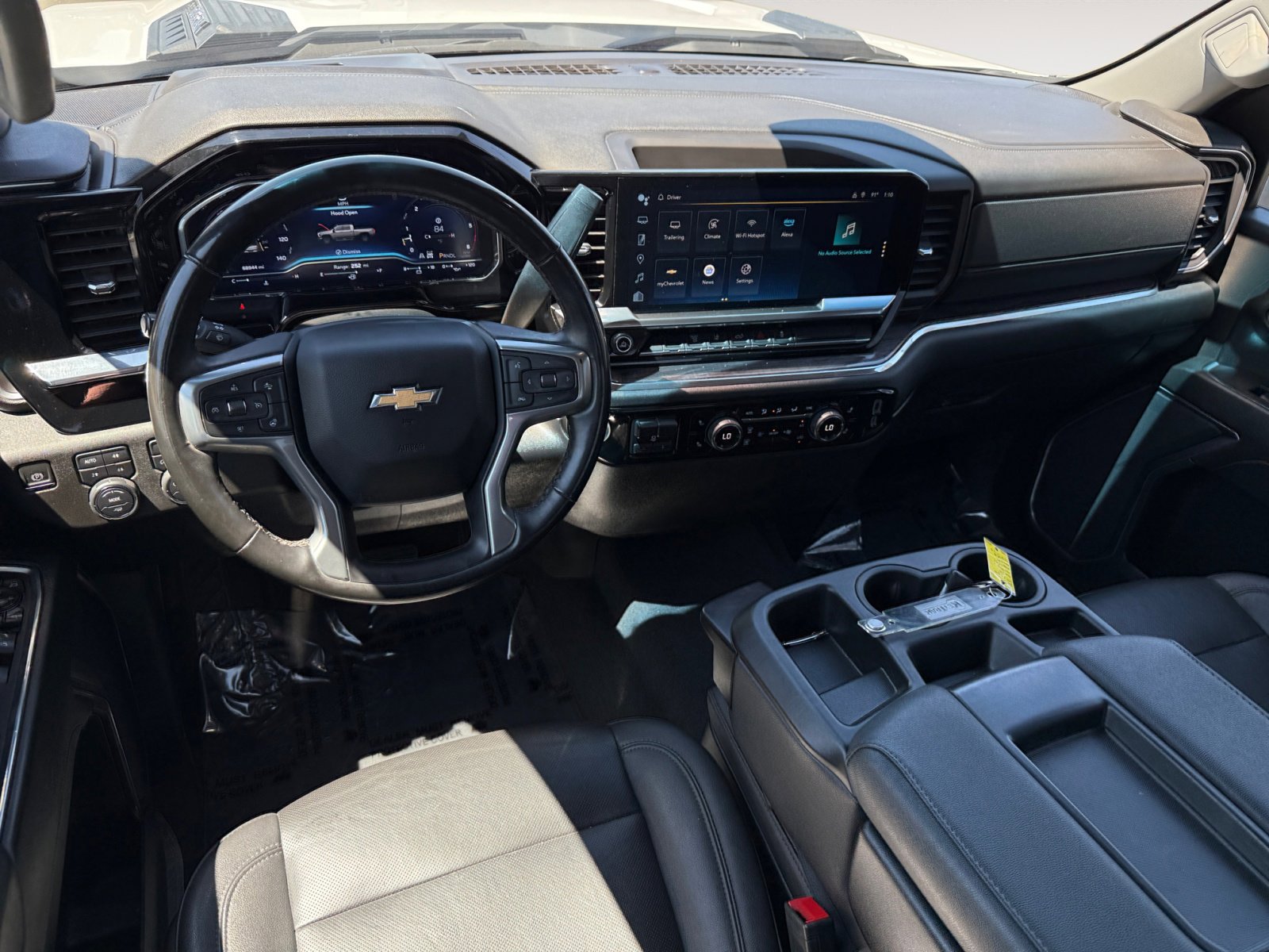 2024 Chevrolet Silverado 2500HD LTZ photo 15