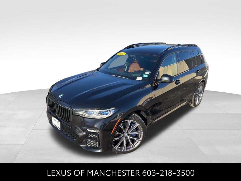 2021 BMW X7 M50i's photo