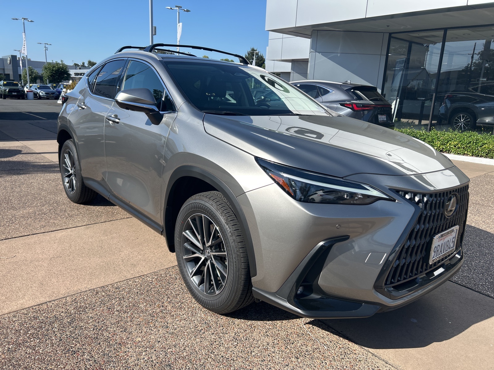 2025 Lexus NX 350 Premium photo 2