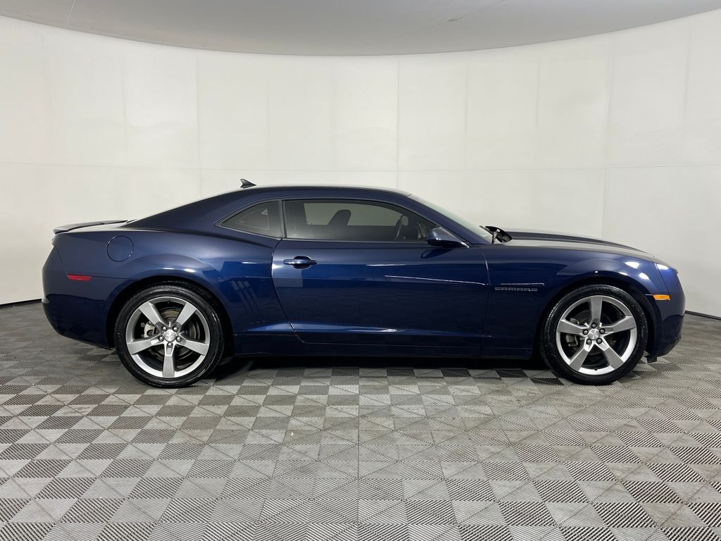 2011 Chevrolet Camaro 1LT photo 4