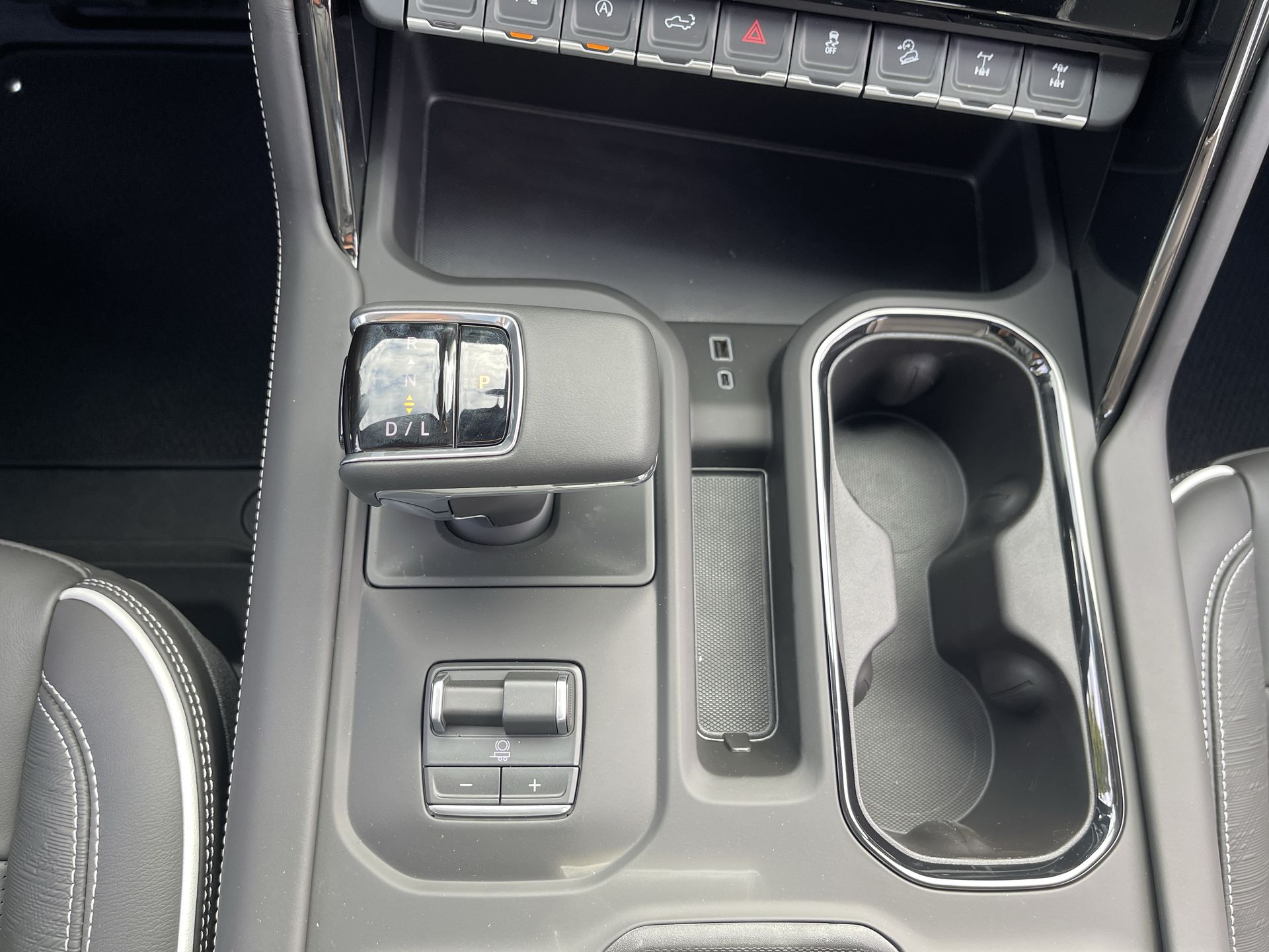 2026 Gmc Sierra 1500 AT4X photo 14