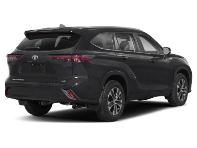 Used 2023 Toyota Highlander XLE with VIN 5TDKDRBH1PS043113 for sale in Brainerd, Minnesota