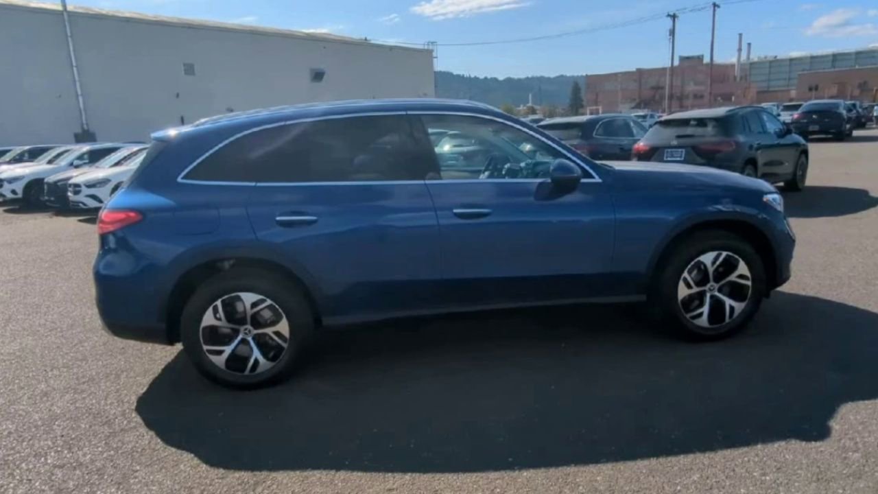 2026 Mercedes Benz GLC 350e 4MATIC photo 34