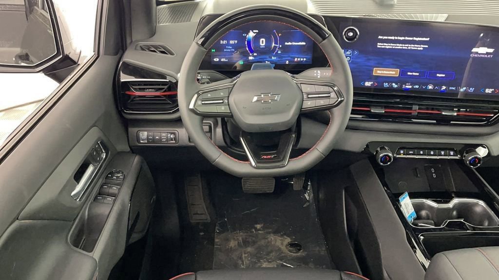 2025 Chevrolet Silverado EV RST photo 15