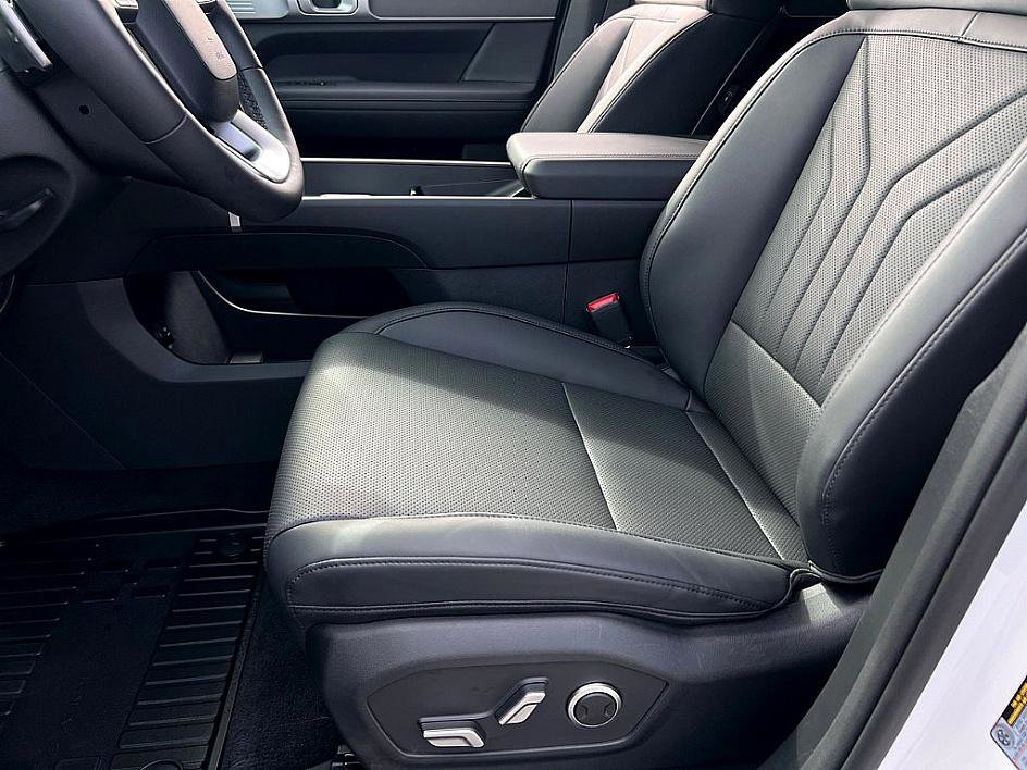 2025 Hyundai Santa Fe XRT photo 9
