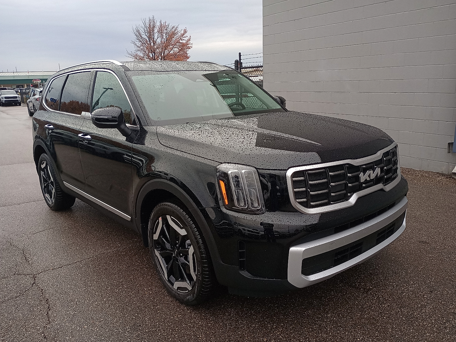 2025 Kia Telluride S's photo