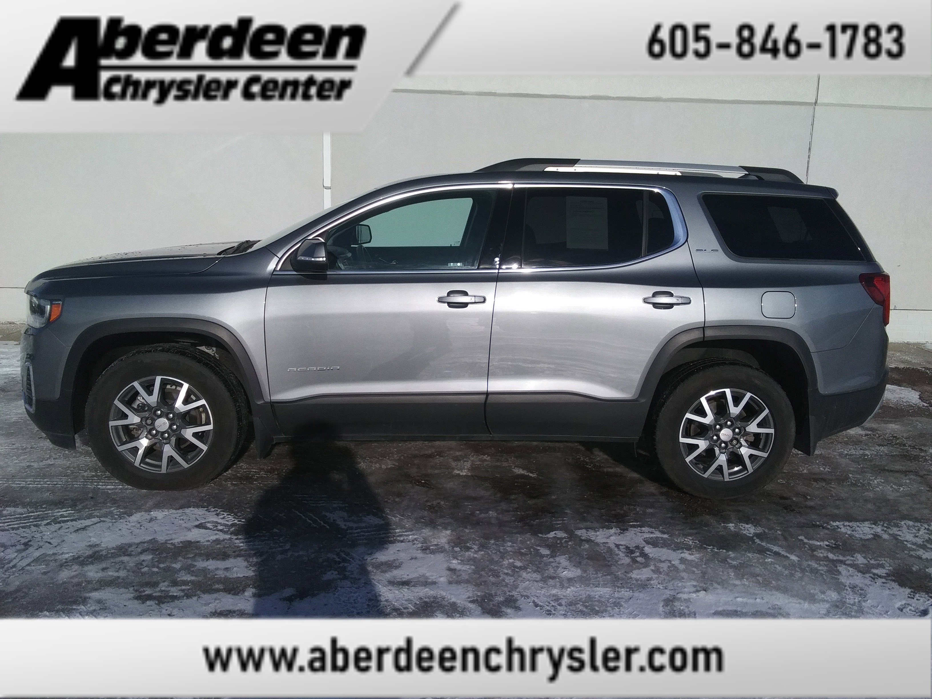 2021 GMC Acadia SLE's photo